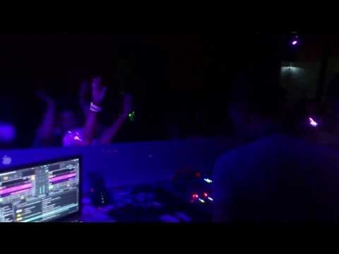 Josh DaFunk @ Cruce 21 (Ovidi Adlert Bday)