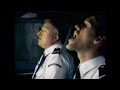 Publicité 1999 KitKat Ball La Police Mange Des KitKat