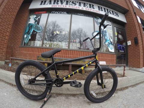 2017 Cult Gateway JR 20" Unboxing @ Harvester Bikes