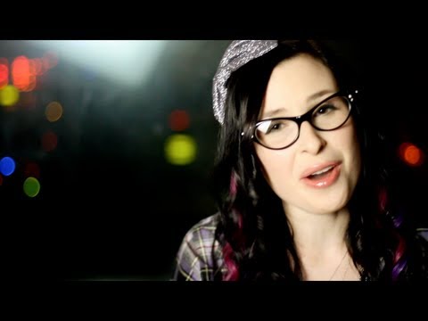 download lagu mp3 mp4 Taylor Swift Ours Itunes, download lagu Taylor Swift Ours Itunes gratis, unduh video klip Taylor Swift Ours Itunes