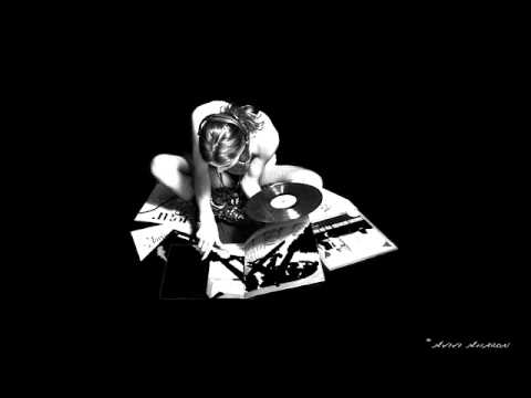 James Teej ft dOP-Greenback