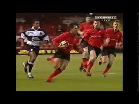Gavin Henson 50 metre try vs Barbarians 2004
