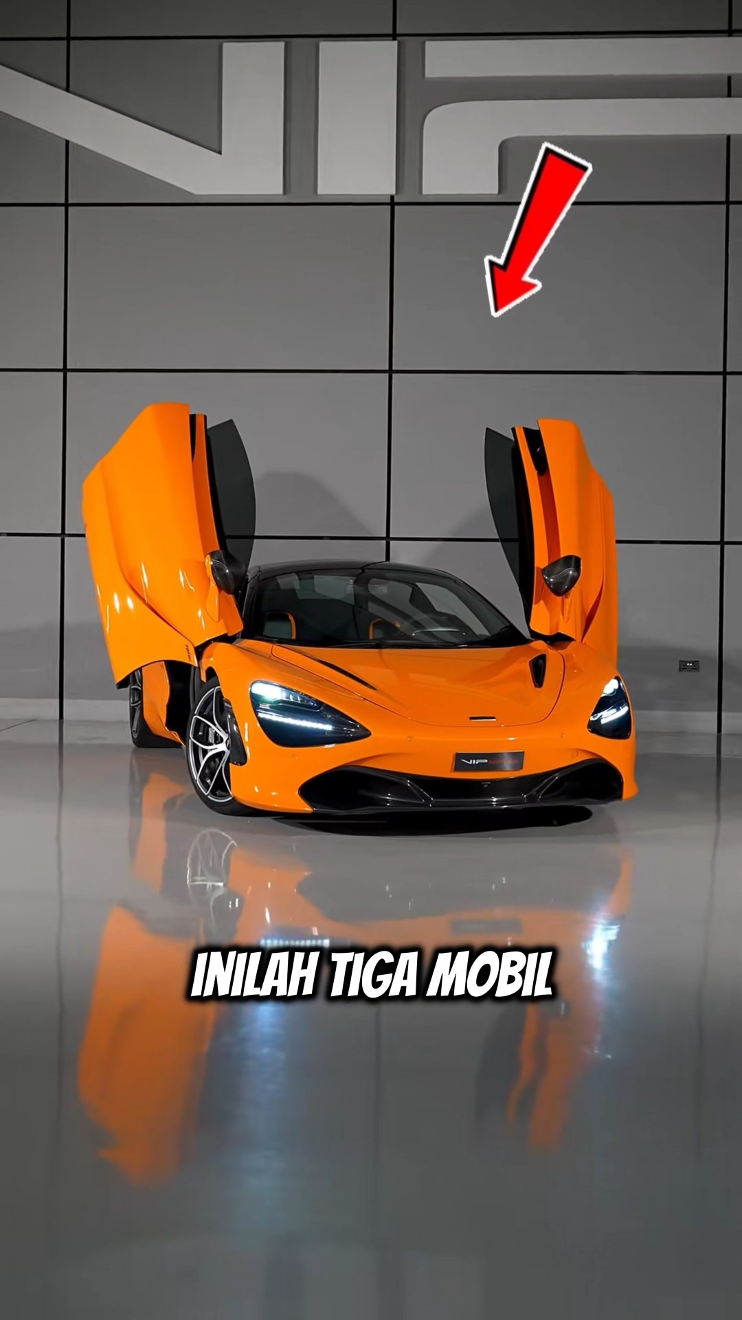 Siapa sangka, mobil balap kelas dunia seperti Audi R8 dan Porsche 911 pernah unjuk gigi di Indonesia! 🏎️✨ Pengalaman ya...