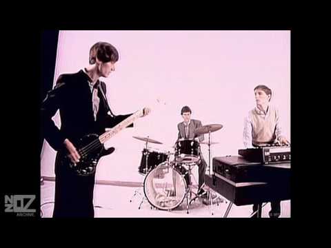 Icehouse - Love In Motion (1981)