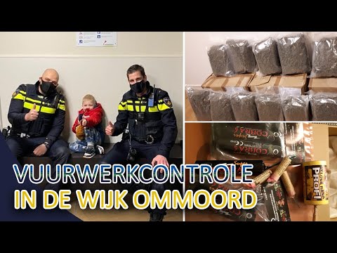 Politie Rotterdam - Basisteam IJsselland - Vuurwerkcontrole in de wijk Ommoord