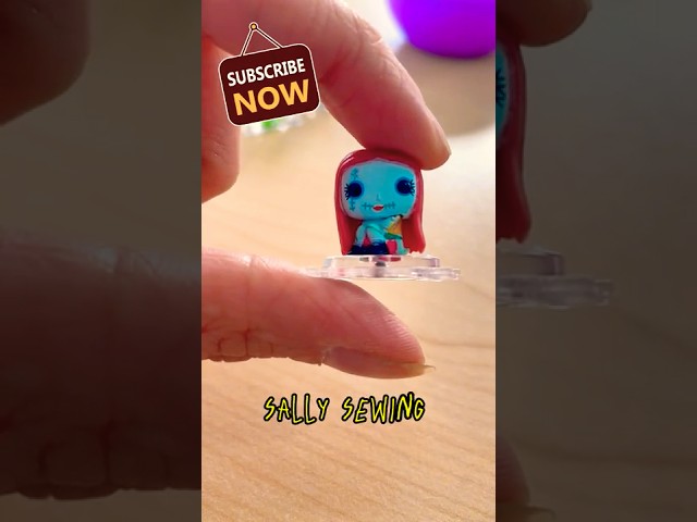 Vídeo relacionado con Funko Bitty Pop! 4 Pack: Disney - The Nightmare Before Christmas - TNBC - Oogie Boogie, Lock, Shock, Mystery Mini Figure - Styles May Vary - 0,9 Pulgadas (2,2 cm) Coleccionable - Idea de Regalo