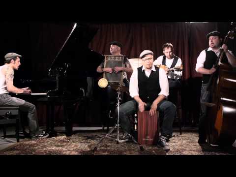 Rusty Robber Legs - ZU KALT (official video)