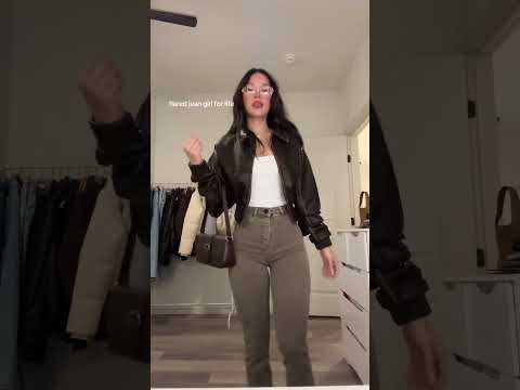 Flared jeans girl for life #foryou #outfitideas #ootd #outfitstyle #outfitinspo #outfits #gymgirl