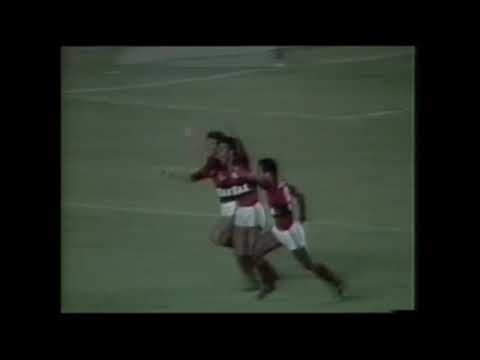 Flamengo 1 x 1 Bangu - Maracanã, 11 de novembro de 1984