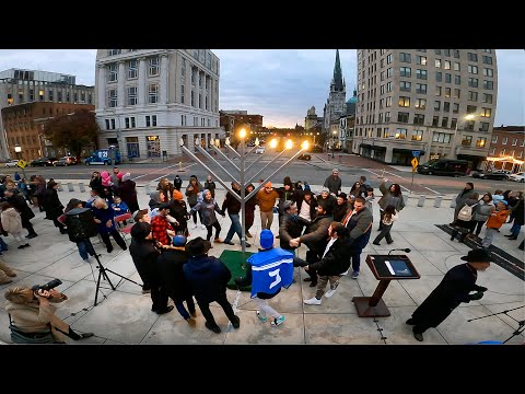 Hanukkah celebration: dancing, Menorah lighting, awesome music at Pennsylvania state Capitol