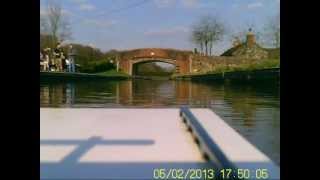 preview picture of video 'RC boat Antares on the Caldon canal, starting from the Hollybush, Denford'