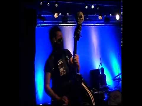 The Fiftyniners - You Spin Me Round (Dead Or Alive psychobilly cover) live