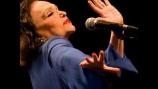 Bibi Ferreira - L' ACCORDÉONISTE (Edith Piaf)
