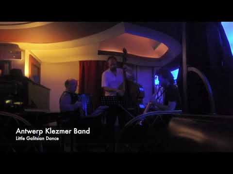 Antwerp Klezmer Band - Little Galitsian dance (live at café Kiebooms)