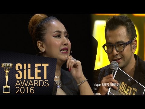 Raffi Ahmad Diramal Oleh Mama Ella | Silet Awards 2016