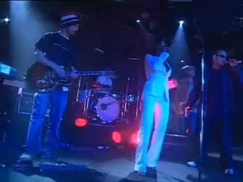 PELDING - Star of the grand opening [Roskilde Fesival 2003]