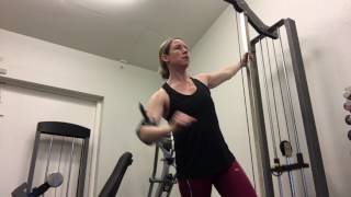 Anpassad axelövning