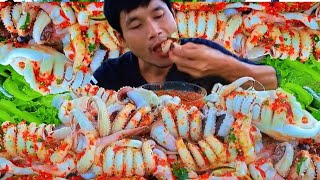 Unbelievable! Eating 15KG of Steamed Squid in 26 Minutes | Ultimate Real Mukbang Challenge!