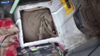 HOWTO - FUEL PUMP EASY ACCESS - fuel pump door