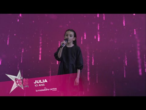 Julia 10 ans - Swiss Voice Tour 2022, La Maladière centre, Neuchâtel