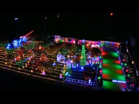 Mattos Family's Fully Customized Orchard Experience - The Great Christmas Light Fight
