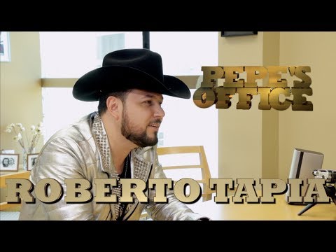 ROBERTO TAPIA VISITA A PEPE GARZA - Pepe's Office