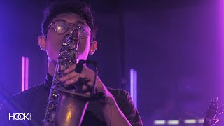 Video thumbnail of "Pamungkas - Bottle Me Your Tears (Live at Flying Solo Tour Chapter Jogja)"