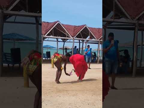Danza tradicional Wayúu, presentación en la Feria Artesanal Sumainwa, Manaure La Guajira 2023 #wayuu