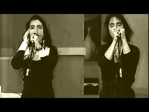 Vilma Palma e Vampiros ~ “Voy a vos”  [English subtitles cc]