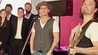 Brings und die Beraterprofis - Stille Nacht (Unser Lied für Kinder) SOS Kinderdorf Deutschland