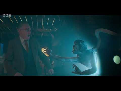 Weeping Angel attacks through a TV! - Doctor Who - Village of the Angels (13x4)