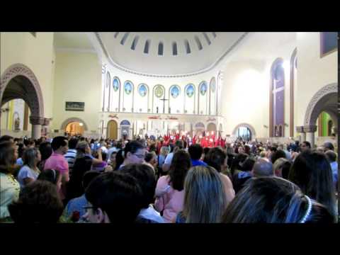 Paróquia Santa Rita de Cássia - Final da Missa e início da Procissão - 22/05/2015
