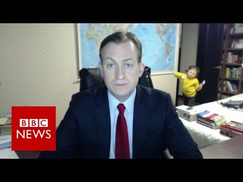 , title : 'Children interrupt BBC News interview - BBC News'