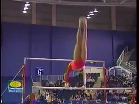 🥇 Ling Jie 🇨🇳 UB EF 9.800 2000 World Cup