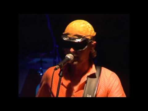 02. Chiki Liki Tu-a - Tlustá teta - Live in Roxy Praha (20.9.2004)