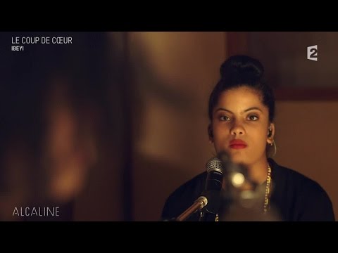 Alcaline, le Mag : Ibeyi - Mama Says en live