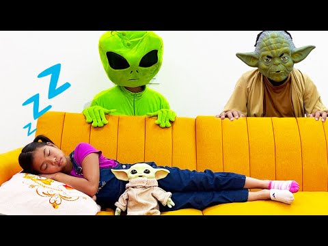 Emma Kids Story about Green Alien Friend Arriving From a Spaceship | Kids Learn to Do Chores