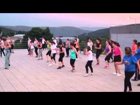 Vive y Baila (ZIN 56) - Carlos Araújo - Zumba Fitness