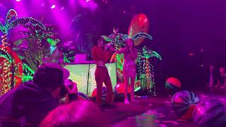 Shawn Wasabi ft. raychel - Squeez/LOVE POTION (live)