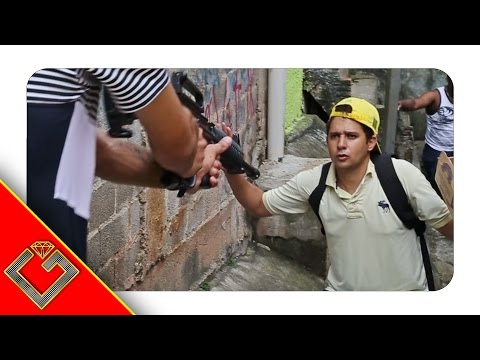 MC Ez - Não Roubei a Véia (Paródia) MC João 'Baile de Favela' @GranfinoProd