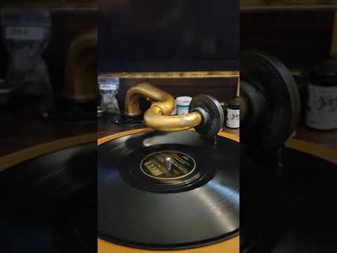 The Music Goes 'round & Around - Riley-Farley and They're Onyx Club Boys Decca Records #25443 1949