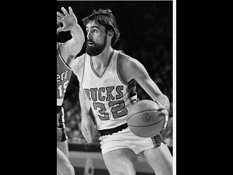 1980 NBA Western Conference Semifinals Game 2 Milwaukee Bucks at Seattle SuperSonics, April 9, 1980