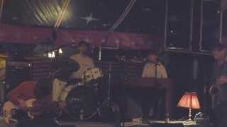 Liz Green - Come Into My Arms -  live Somewhere in Munich 2013-07-05