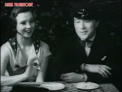 Dansk Filmhistorie - Han hun og Hamlet / Nyhavn 17 (1932-33)