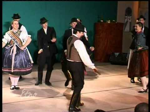 ETNO - Mátyusföldi viselet 2