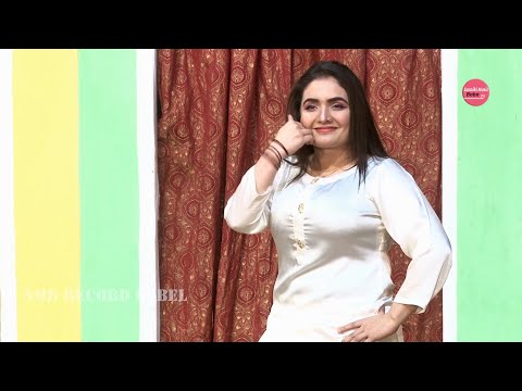 MARYAM KHAN STAGE DANCE | AGGAN LAGIYAN NASEEBO LAL PUNJABI SONG - SMB