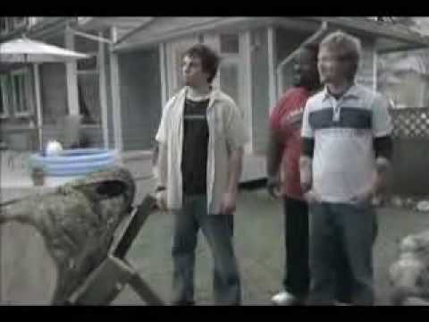 CARVEL'S FUDGIE THE WHALE GETS INVITED TO STONER PARTY