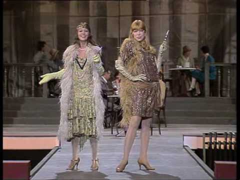 Katja Ebstein & Uschi Flacke - Zwei dunkle Augen, zwei Eier im Glas 1985