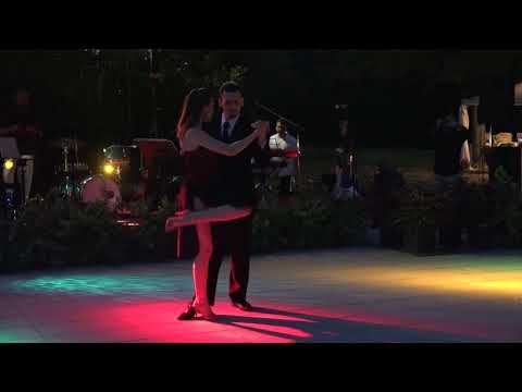 Andrea Vighi y Chiara Benati - Esta Noche de Luna - Villa Capriata 2018