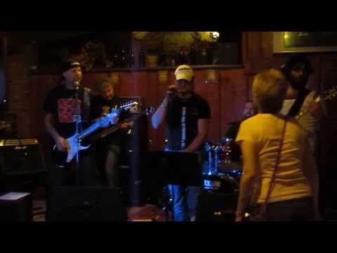 Axion - AXIOM revival rock band - Špinavý záda